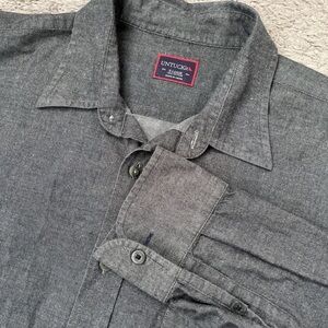 Untucked Mens XL Gray Shirt Longsleeve Button Up Shirt With Pocket